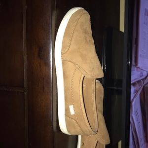Tan Leather Sanuks